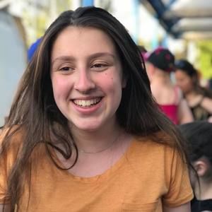 Meet your Posher, Emma